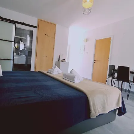 Nissi Avenue 64 2 - Luxcyservices Apartmán *