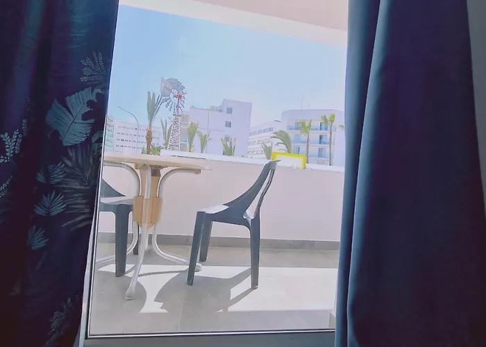 Nissi Avenue 64 2 - Luxcyservices Appartement