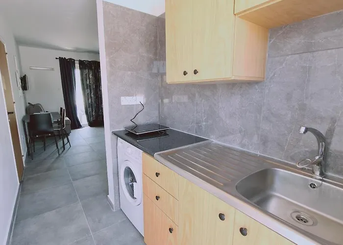 Nissi Avenue 64 2 - Luxcyservices Appartement