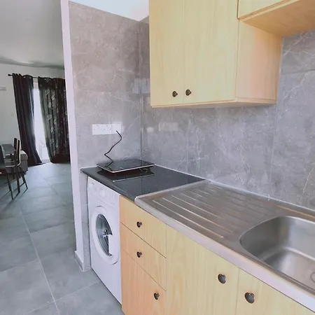 Nissi Avenue 64 2 - Luxcyservices Διαμέρισμα